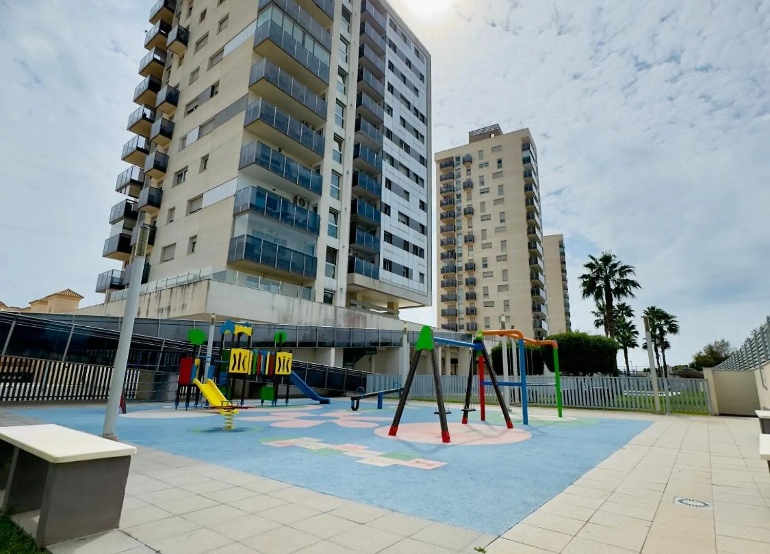 Bahia Azul Suites, Piscina & Padel San Fernando Apartment