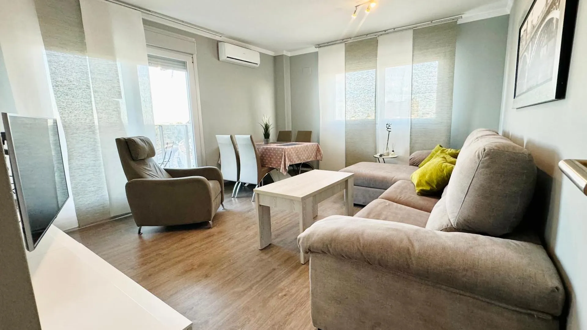 Bahia Azul Suites, Piscina & Padel contacts